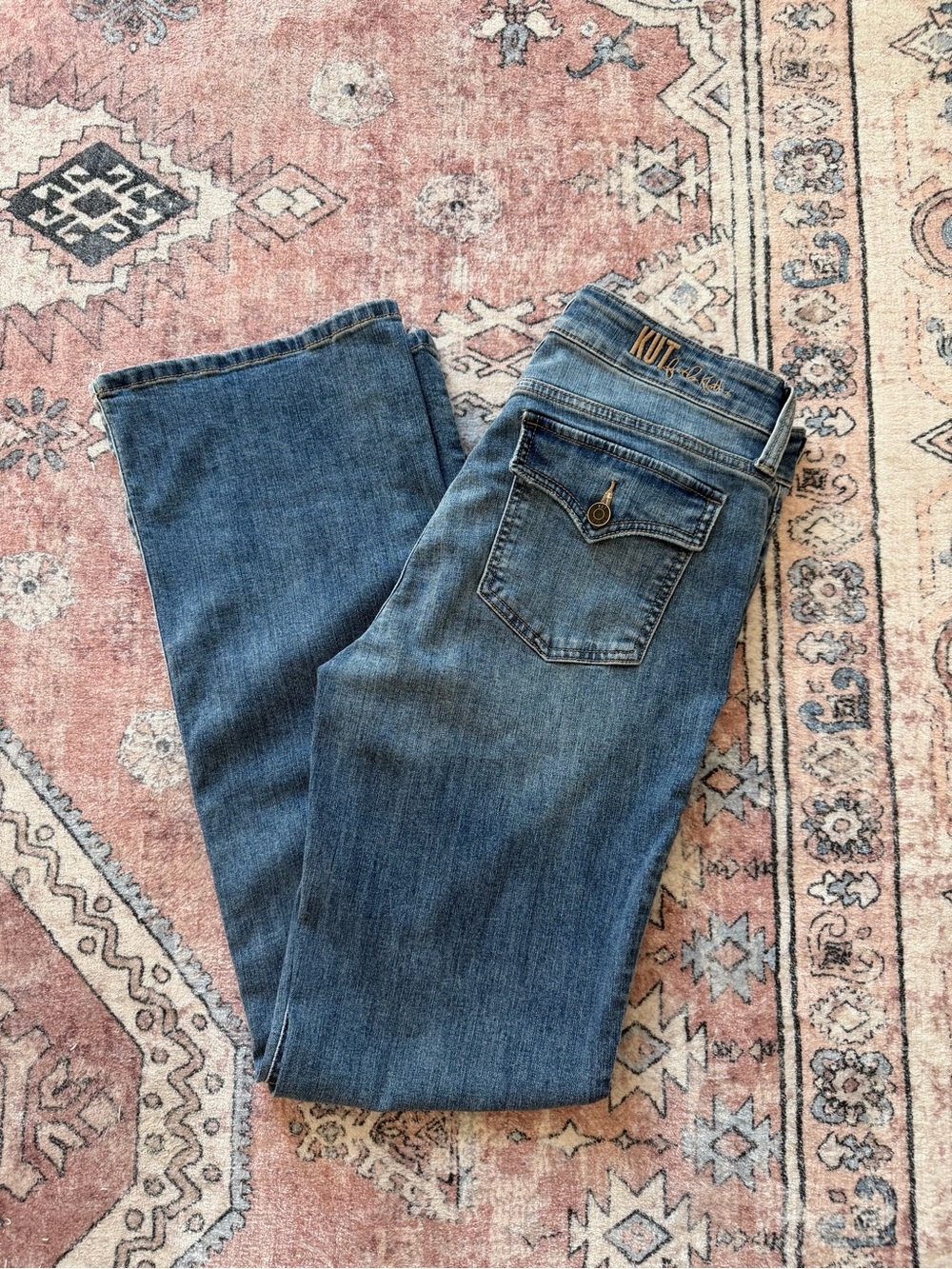 Kut from the Kloth Blue Bootcut Jeans (Size 10)